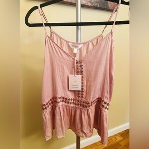 Lauren Conrad NWT Conrad Cami Tank Blush/Sequin 
Sz Large 
100% Polyester